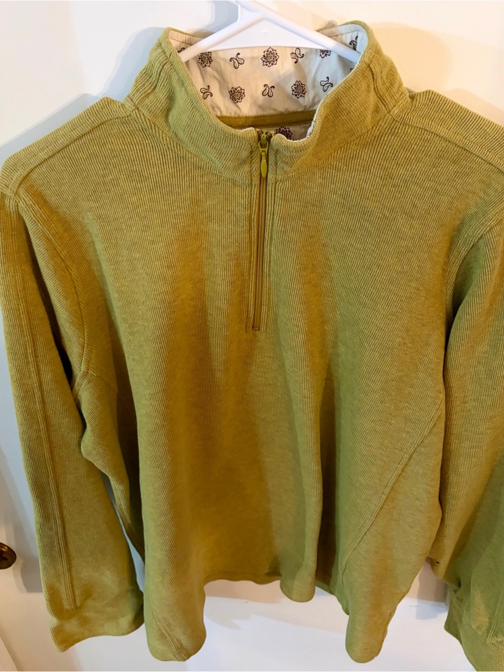 Orvis Men's Zip-Up Sweater in Olive
